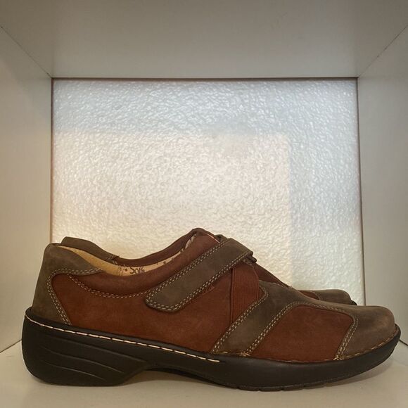 Sofft Brown Suede Leather Comfort Shoes Adjustable Strap Casual Walking Cottage - Picture 4 of 16
